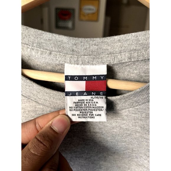 VINTAGE HILFIGER TOMMY JEANS MENS GREY LONG SLEEVE T SHIRT SIZE XL 90S Y2K HYPE - Picture 5 of 5